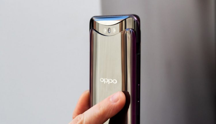 Oppo-Find-X-camera-popped-up-e1531482254396