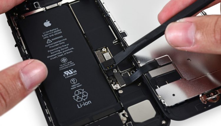 iphone-7-teardown-battery-chips-ifixit
