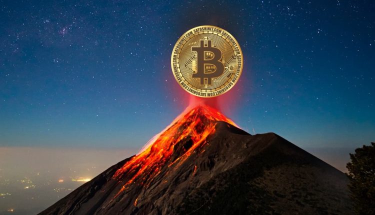 El-Salvador-planea-aprovechar-energia-volcanica-para-fomentar-la-mineria-de-Bitcoin