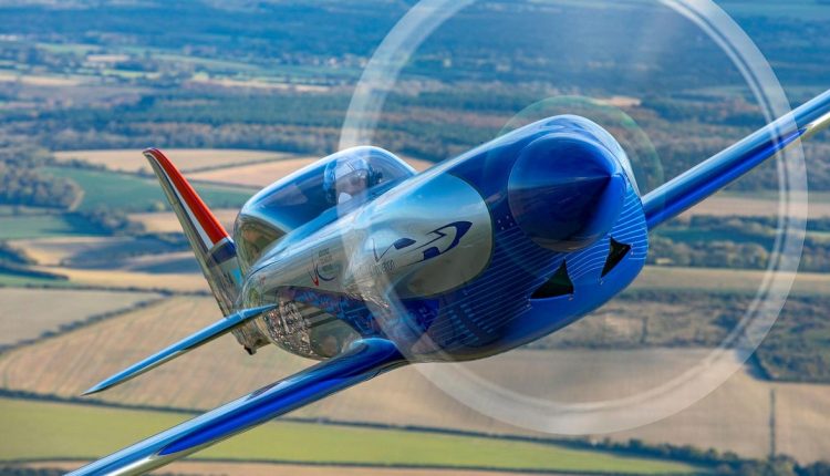 Rolls-Royce-Claims-Its-All-Electric-Plane-Is-Worlds-Fastest