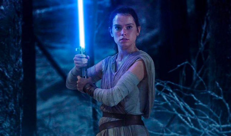 Rey Reyy Star Wars: Daisy Ridley regresa como Rey en una nueva película - TEC